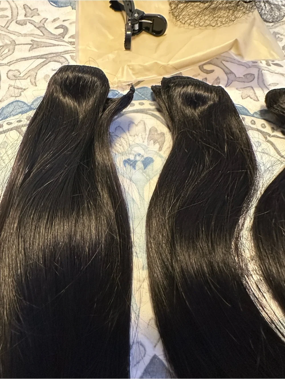 Clip-In Human Hair Extensions - Natural Black (7-Pack)